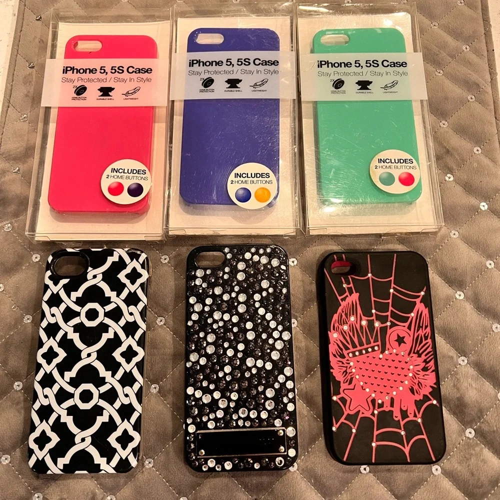lot of 6 iPhone 5s cases